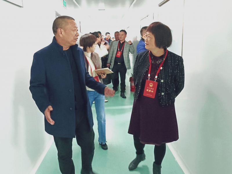 Zhongzai news | Representatives of Yiwu Municipal People's Congress inspected the medical development of Zhongzai